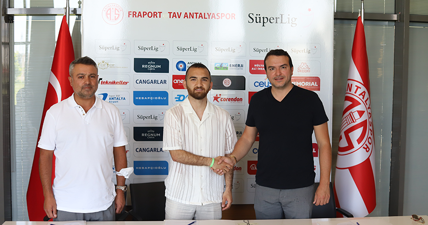 Antalyaspor, Erkan Eyibil'i kadrosuna kattı