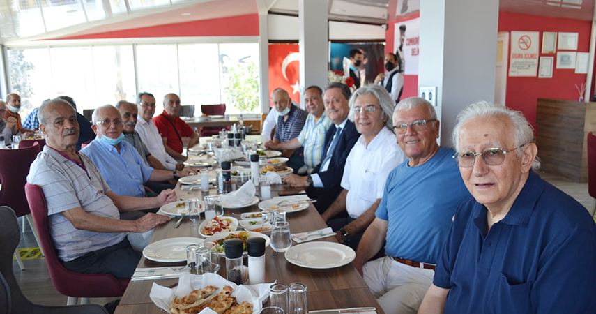 Cumhuriyet’in Delikanlılarını Gerilla Recep bir araya getirdi.