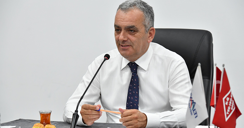 Başkan Esen muhtarlarla buluştu