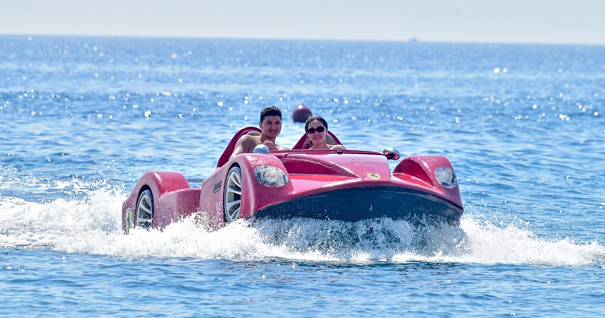 Denizde ferrari ile 10 dakikalık tur 100 avro
