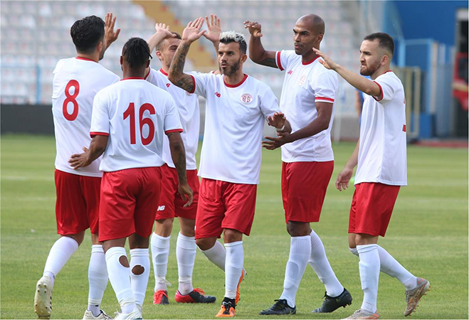Antalyaspor'un Erzurum kampı verimli geçti
