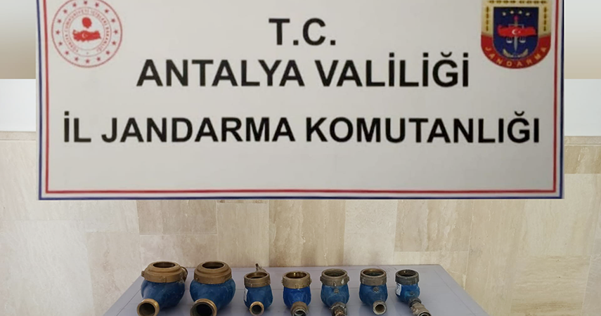 Sulama kooperatifinin su sayaçlarını çalan zanlı tutuklandı