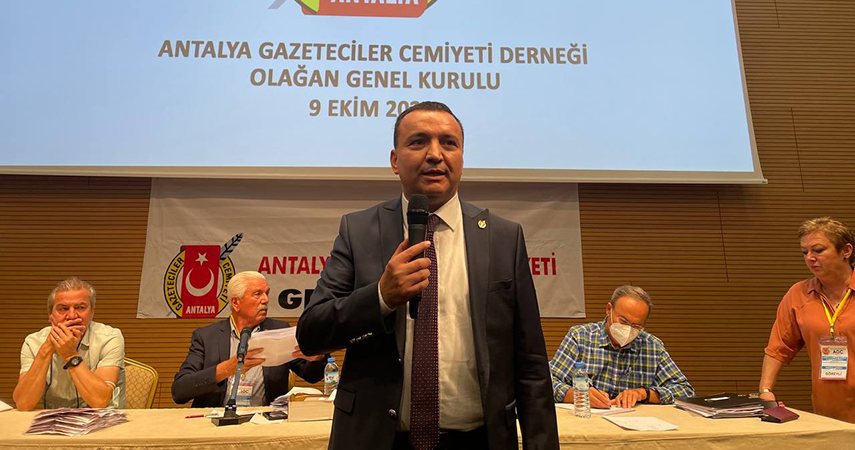 Antalya Gazeteciler Cemiyeti'nin yeni başkanı idris Taş oldu