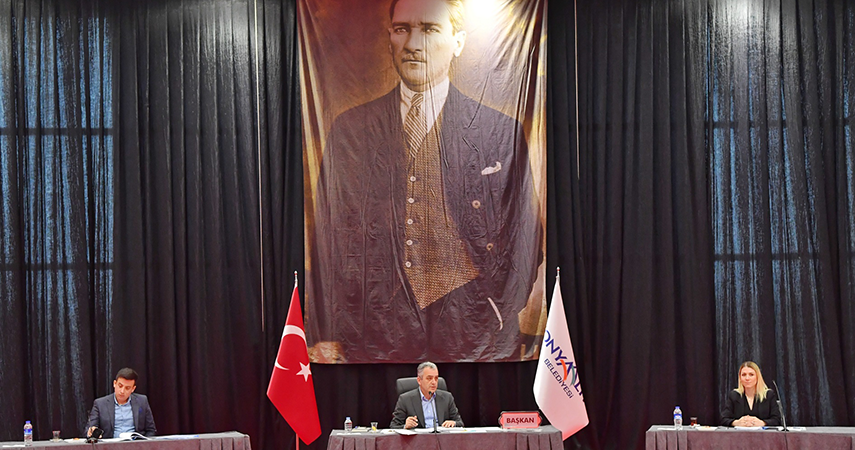 Esen: Konyaaltı’ndaki uzlaşma kültürü Türkiye’ye hakim olsun