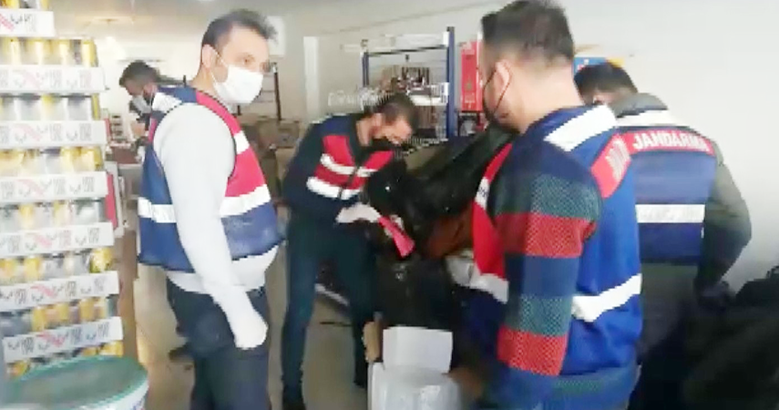 Markette 7 milyon TL’lik kaçak sigara ve uyuşturucu madde ele geçirildi