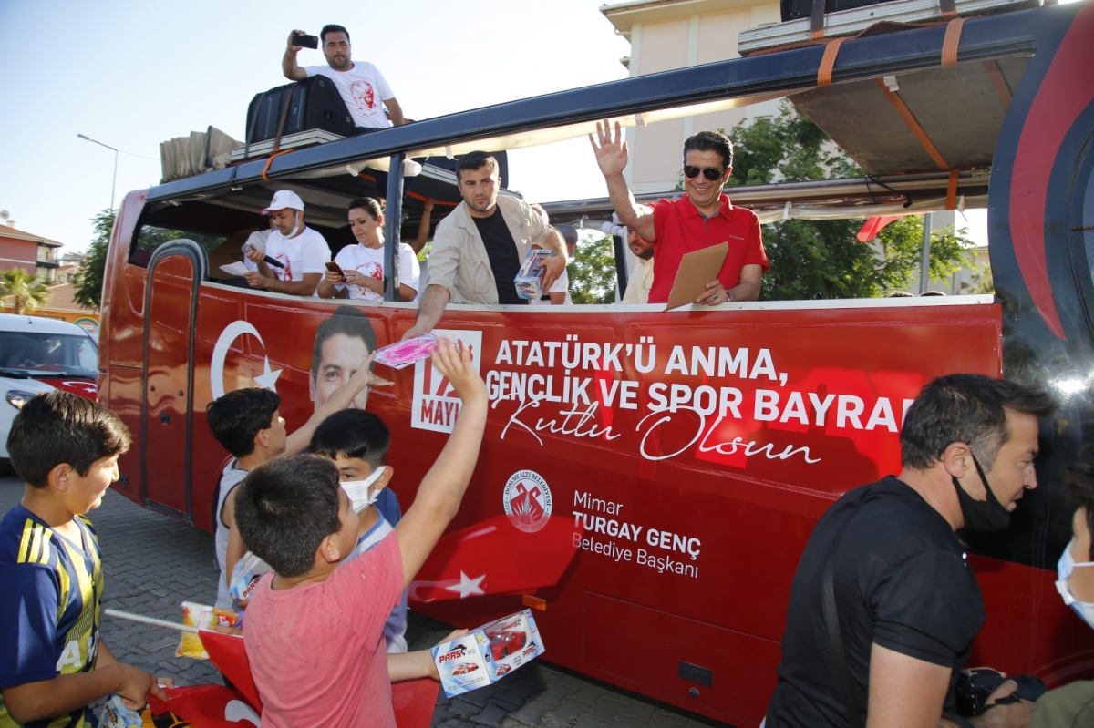 Döşemealtı'nda büyük coşku