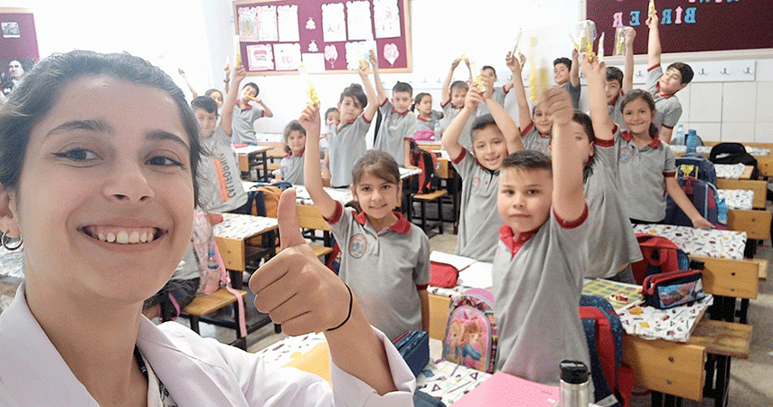 Diş Fakültesi öğrencilerinden; Dişe Dokunur Bir Proje